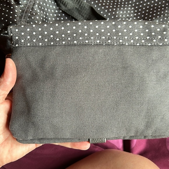 Thirty-One overnight bag and matching purse. - Picture 6 of 8